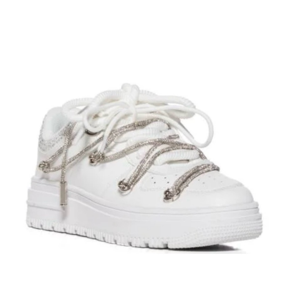 AKIRA White and Silver Women's Sneakers NWOT New In Box